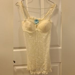 Victoria's Secret Sexy Little Things Cream Lace Lingerie Slip